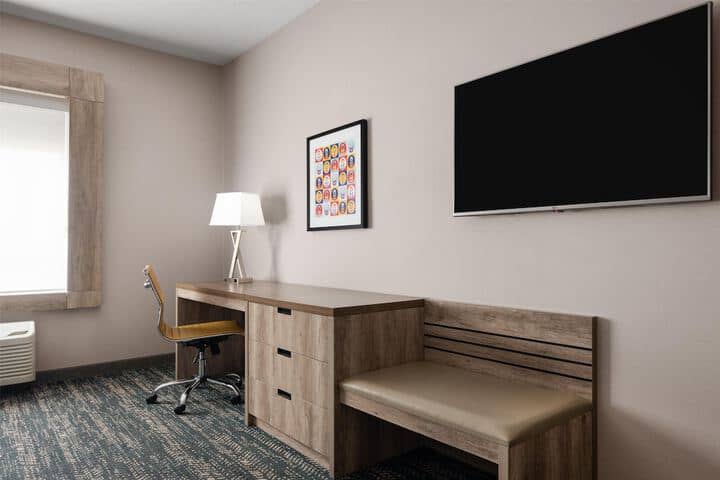 Room 19 of 59